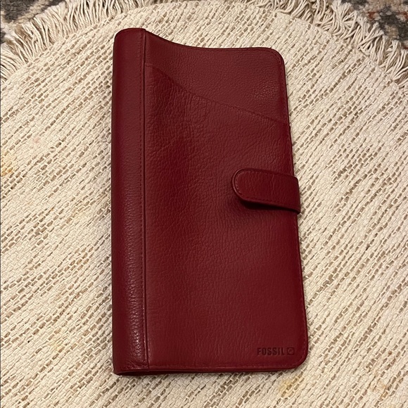 Fossil Burgundy Leather Clutch - Picture 1 of 5